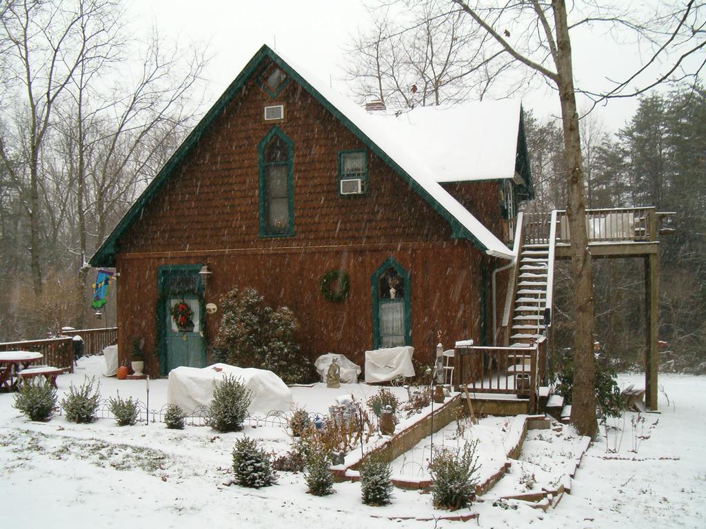 Ebenezer House Bed & Breakfast Burtonsville Eksteriør billede