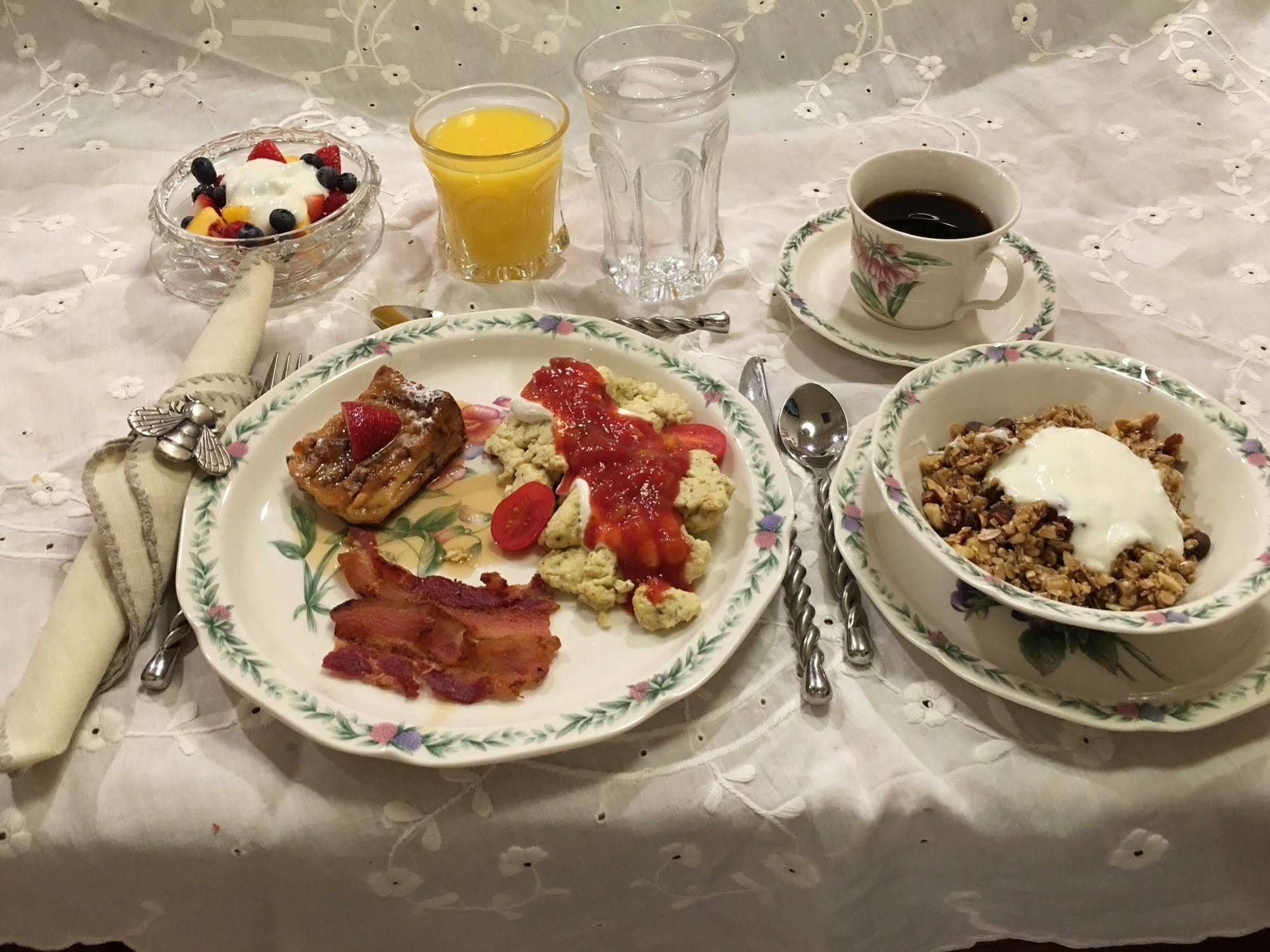 Ebenezer House Bed & Breakfast Burtonsville Eksteriør billede